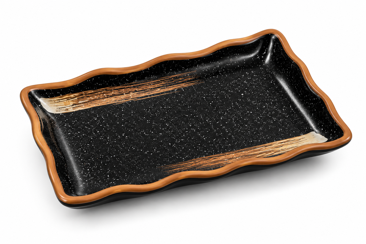 Rectangular Tray with Wavy Edges